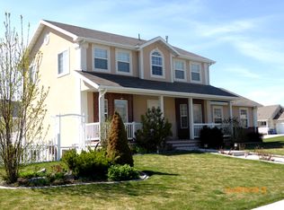 575 S 800 E, River Heights, UT 84321