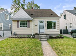 25085 Colgate St, Dearborn Heights, MI