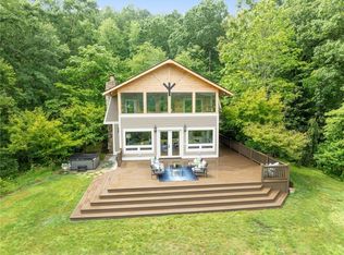 284 Devils Fork Rd, Marietta, SC 29661