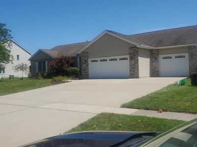 24359 S Blackhawk Dr, Channahon, IL, 60410