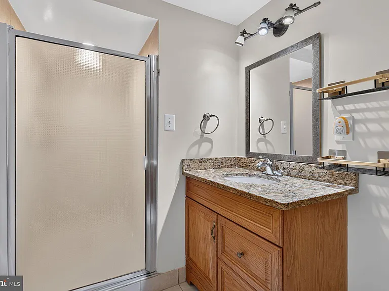 3615 Devilwood Ct — Photo 33