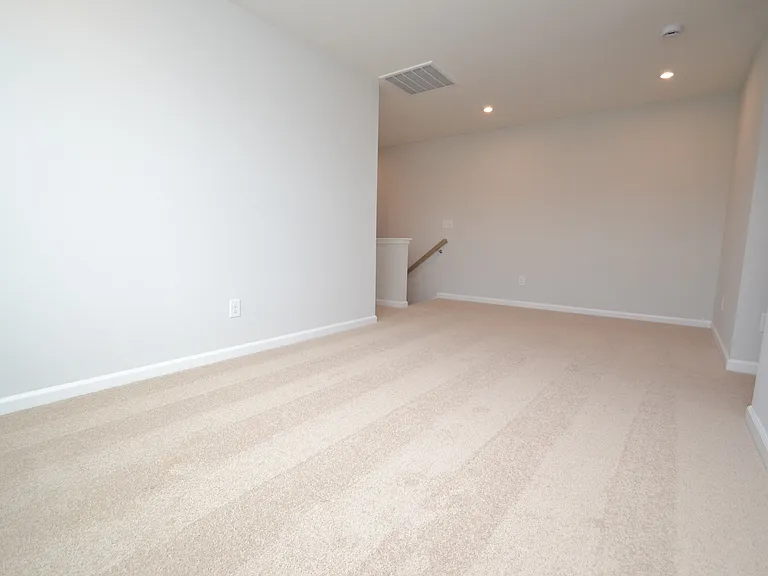 1226 Bessie Ct — Photo 23