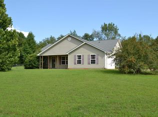 661 Bushy Creek Rd, Woodruff, SC 29388