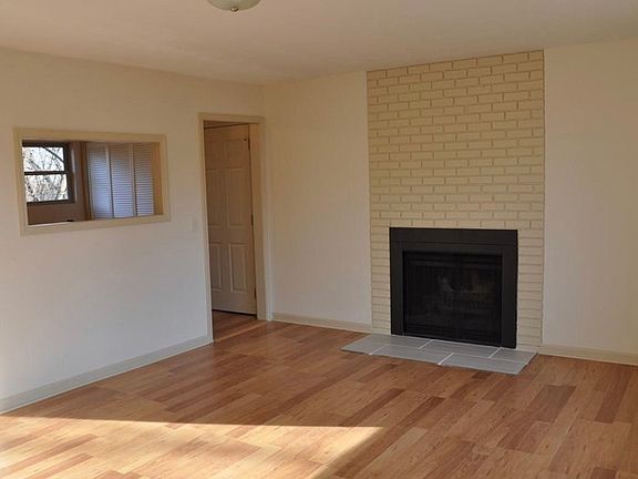 2nd image of 7403 La Vista Dr