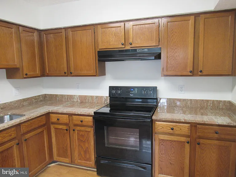 5707 Independence Cir — Photo 5