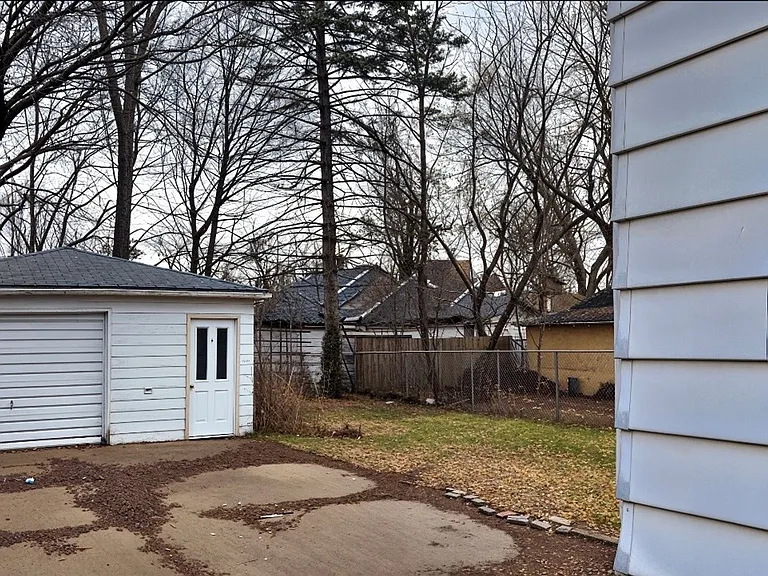 1520 Durand St — Photo 21