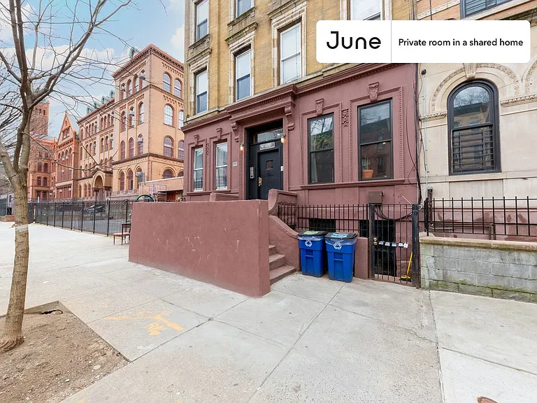 252 Madison St #B — Photo 19