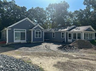 399 Gilbert St, Mansfield, MA 02048