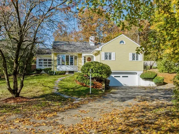 255 Walpole St, Norwood, MA 02062