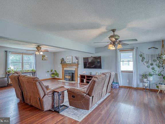 5th image of 105 Wilder Rd