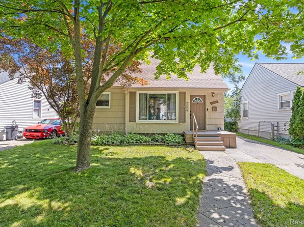 20018 Woodworth, Redford, MI 48240