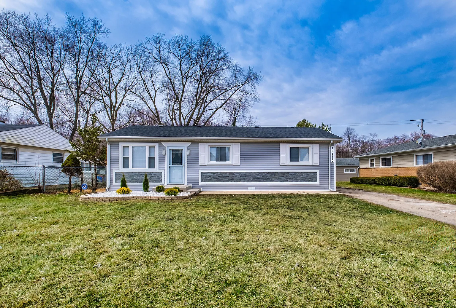 16410 Homan Ave photo 1