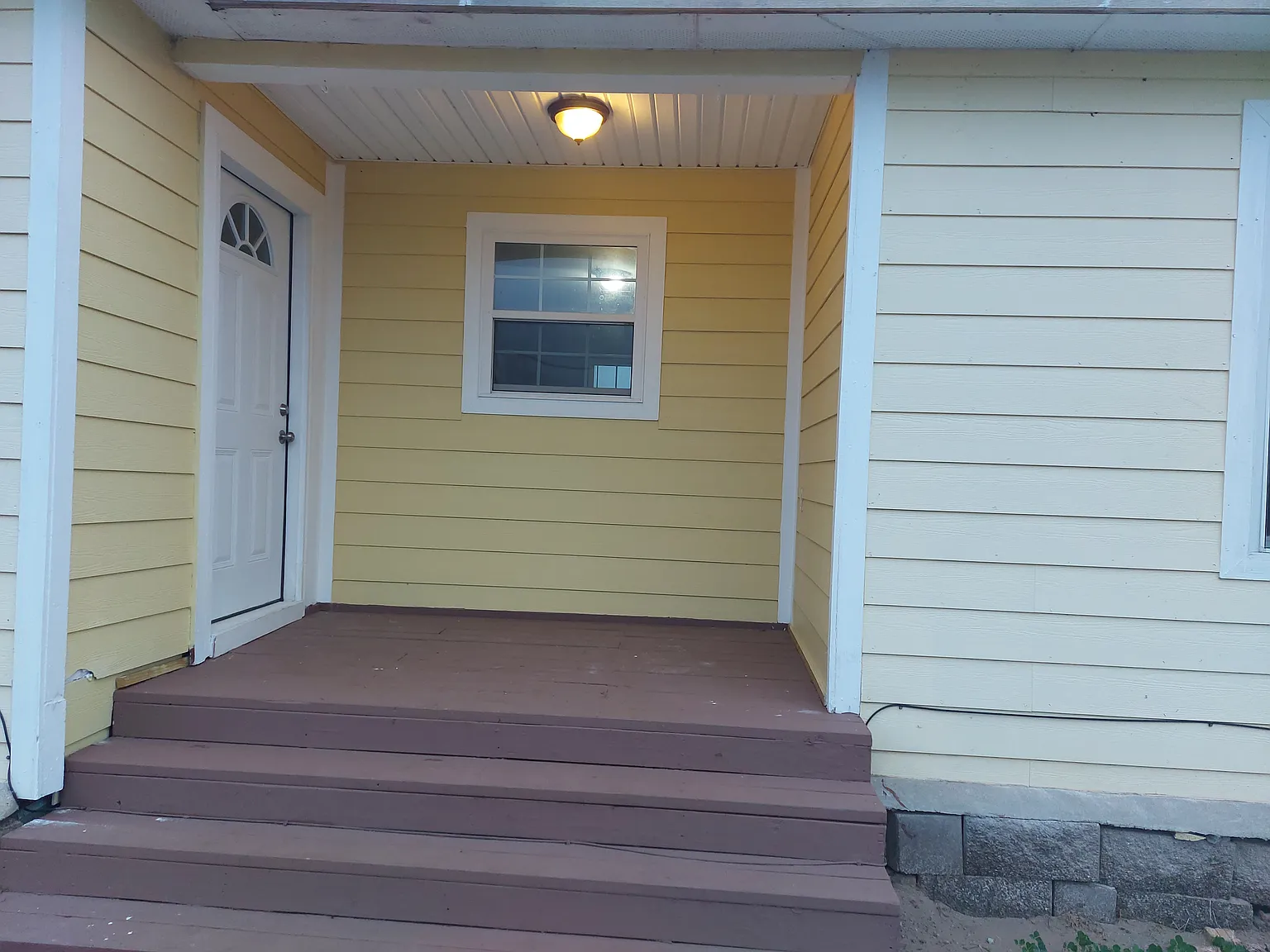 3 bed, 1297 sqft, $1,740 — Photo 3