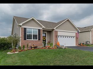 380 Mahogany Dr, Algonquin, IL 60102