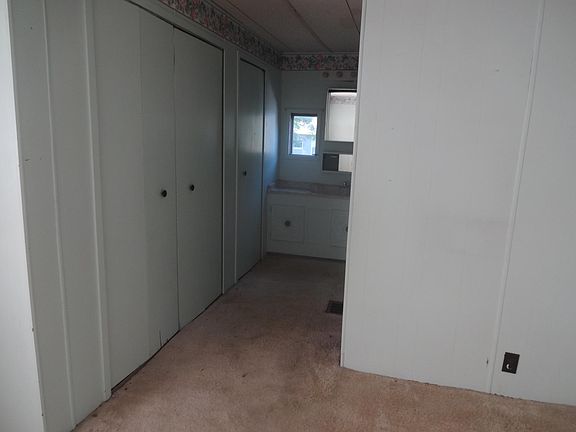 2nd image of 18533 Oshawa Dr