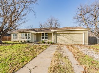 3713 Cheryl St, Haltom City, TX 76117