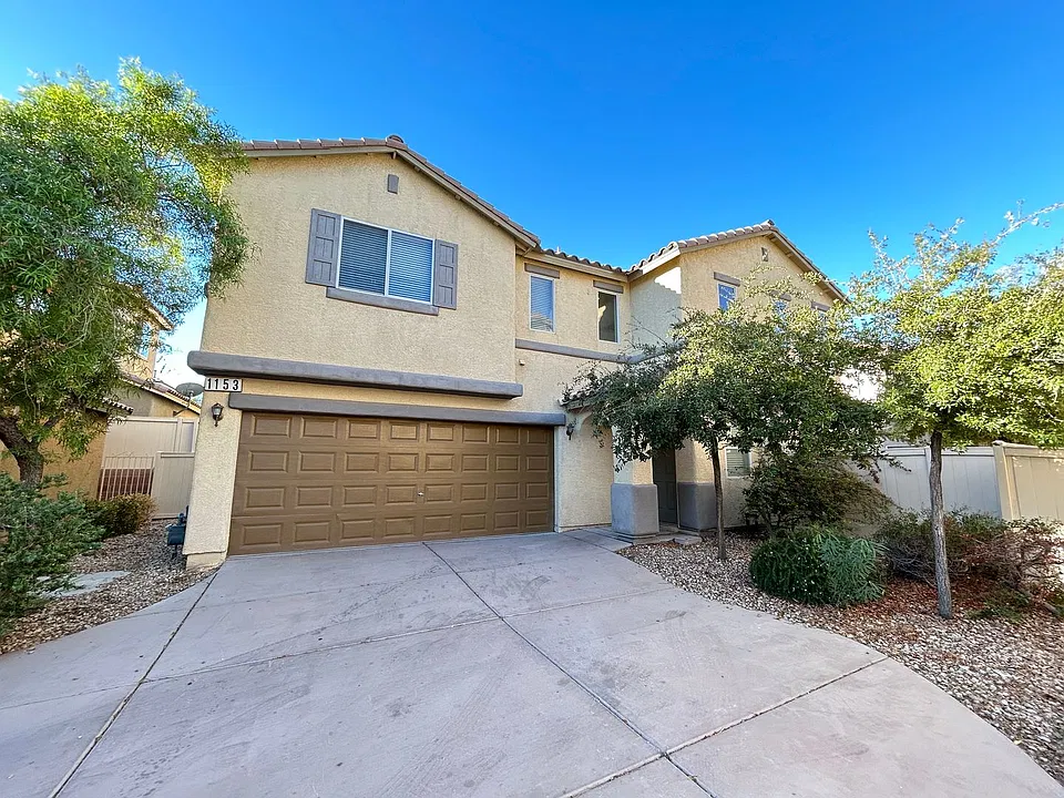 1153 Blue Magenta Ave