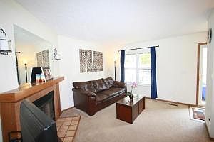 5th image of 1642 Park Place Dr