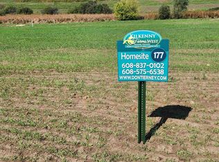 1607 Kyron Dr #177, Waunakee, WI 53597