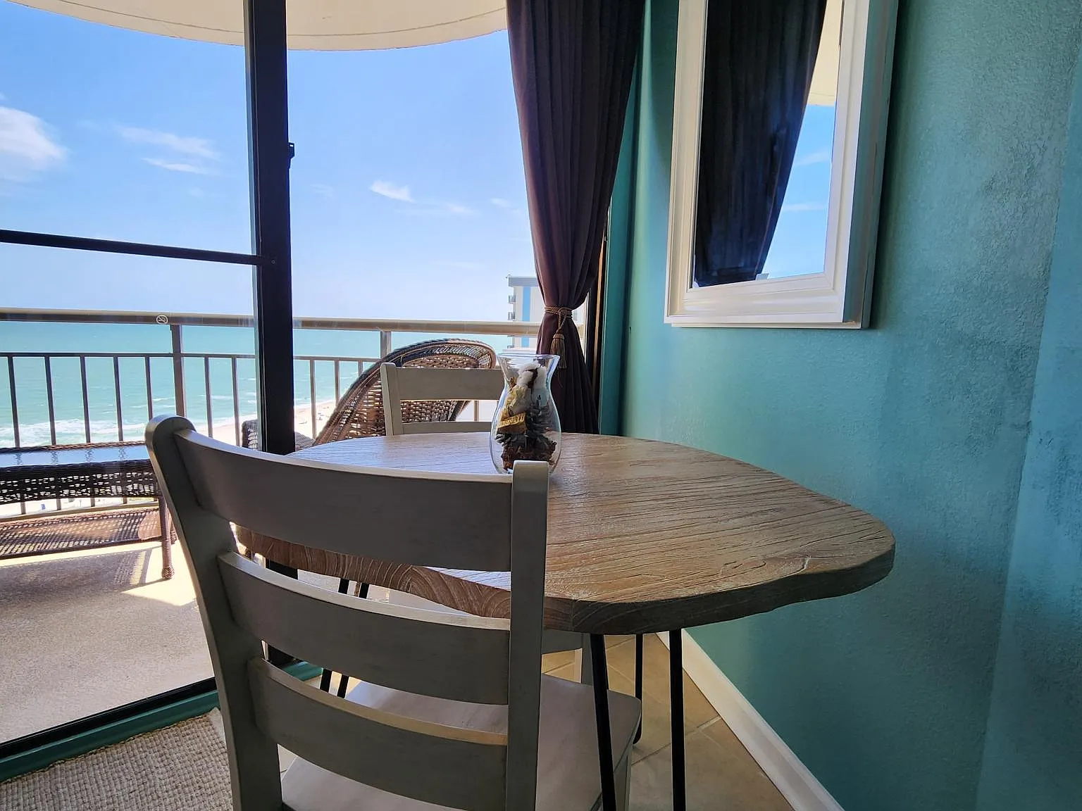 1 bed, 550 sqft, $1,200 — Photo 3