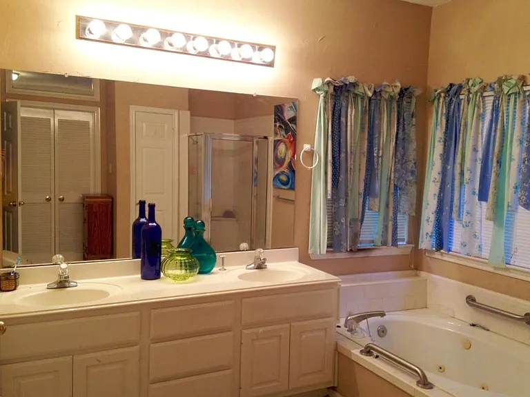 15407 Chestnut Falls Dr — Photo 11