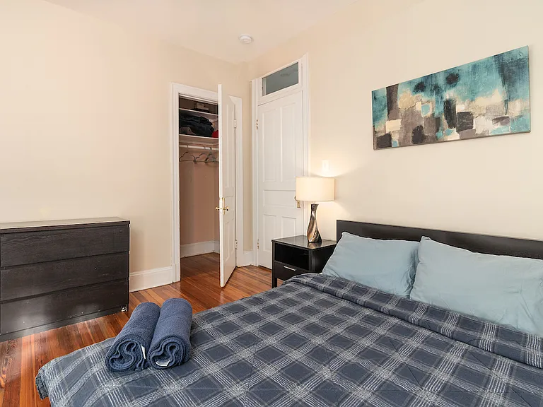 1820 Calvert St NW — Photo 44
