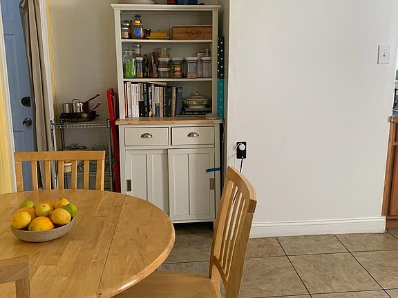 Kitchen, photo 2