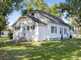 281 Grove St, Sheldon, ND 58068