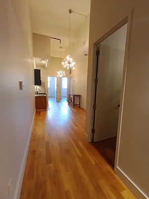 Rented by City Vista Inc | media 2