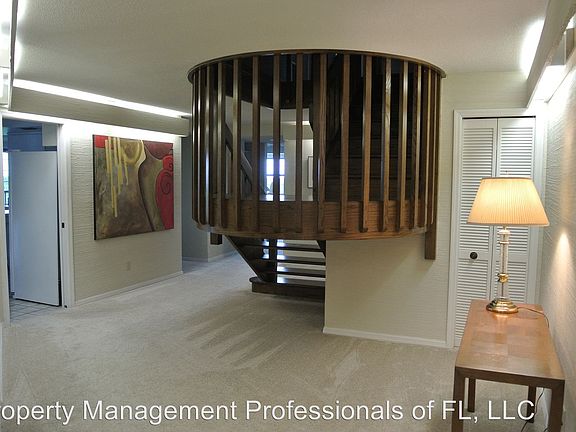 3rd image of 14820 Rue De Bayonne #605-606
