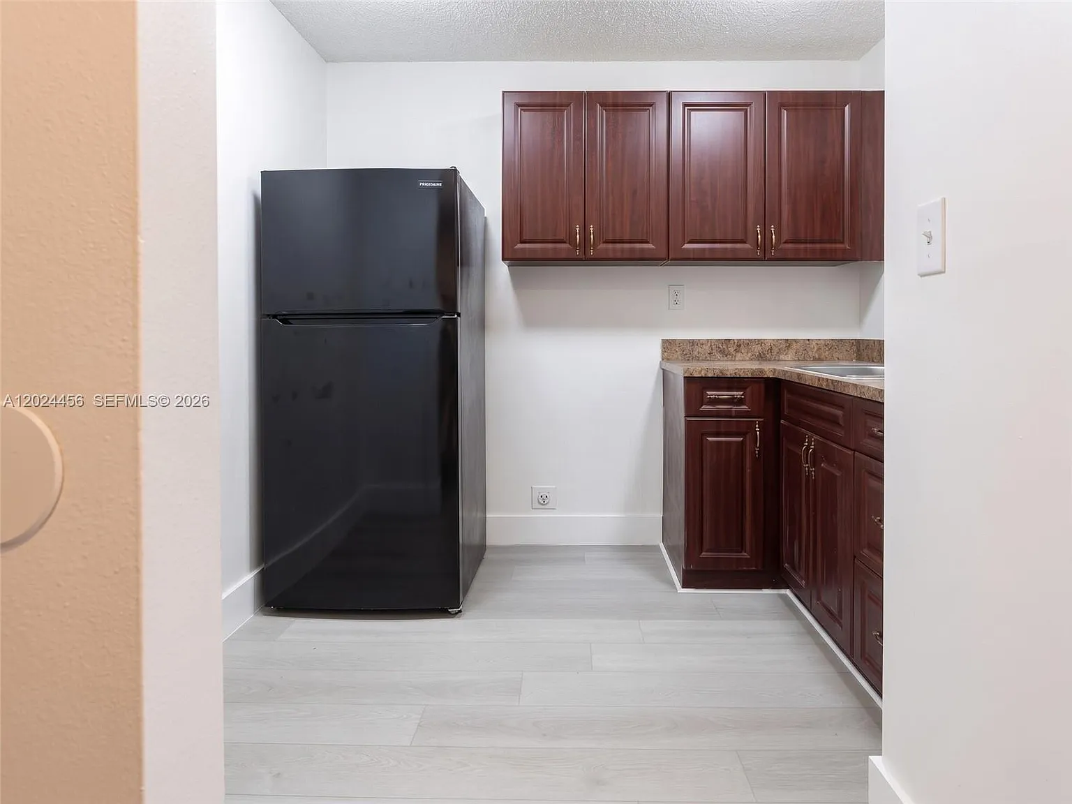 Montecarlo Condo — Photo 4