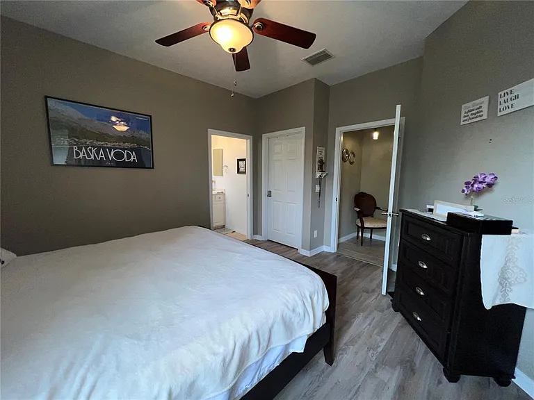 2522 Oswego Dr — Photo 24