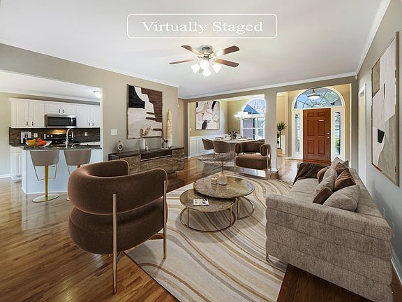 2nd image of 1370 Tannahill Way