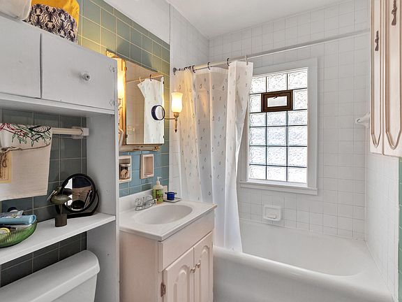 5th image of 1365 N 60th St #1365A