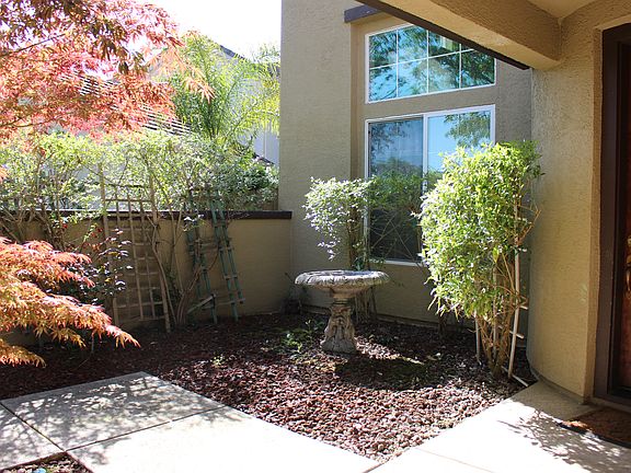 4th image of 2612 E Windrim Ct
