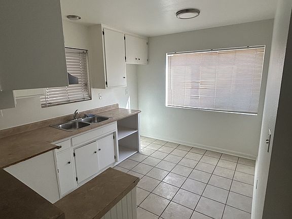 2nd image of 21322 Powhatan Rd APT A