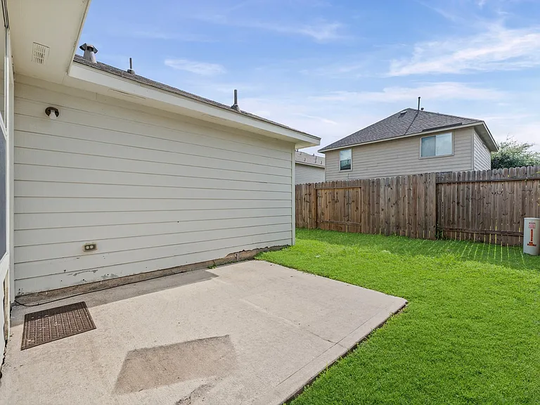 21218 Rezanof Rd — Photo 19