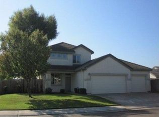 8838 Four Seasons Dr, Elk Grove, CA 95624