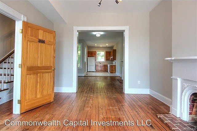 1st image of 906 N 25th St