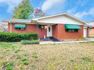 131 N Kansas St, Haven, KS 67543