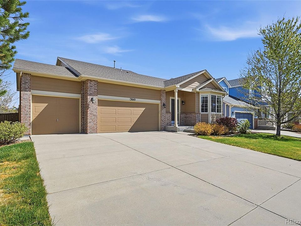 1st image of 3645 Desert Ridge Cir