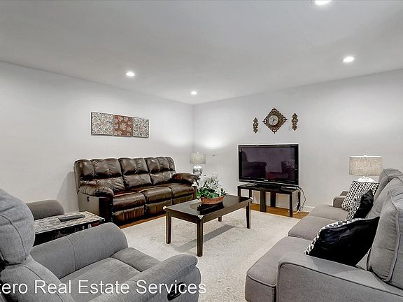 5th image of 4283 Dry Bed Ct