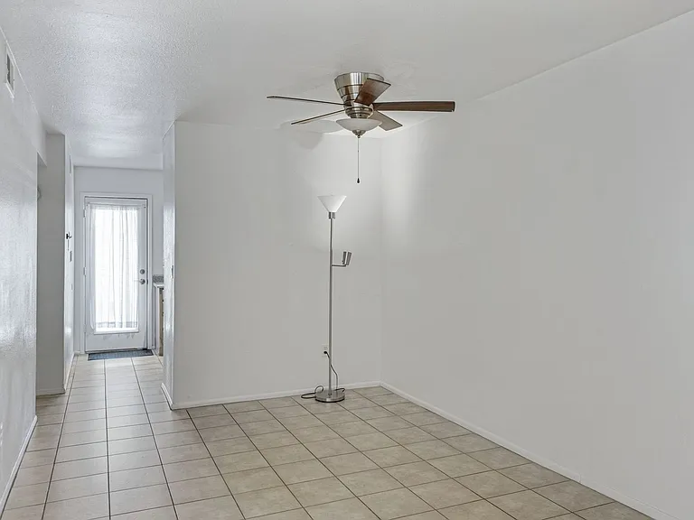 11640 N 51st Ave #143 — Photo 5