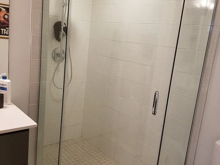 2337 Champlain St NW #Penthouse 409 — Photo 6