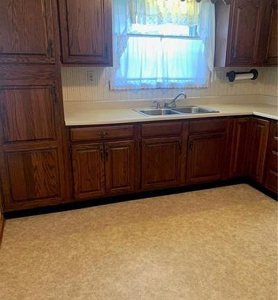 5th image of 4156 Campbells Creek Dr
