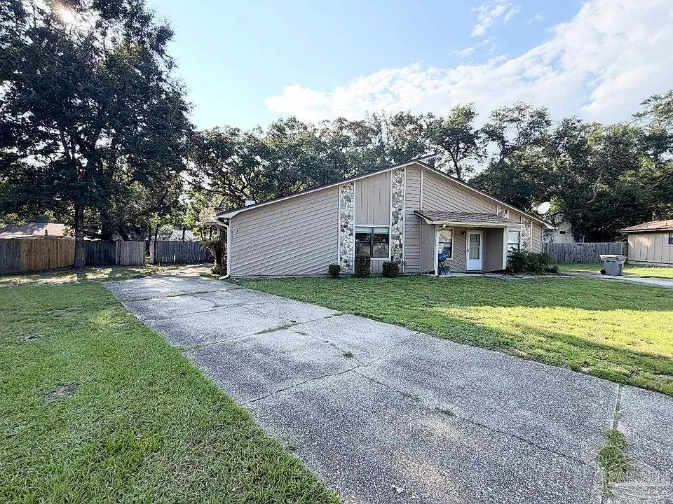 7811 Deborah Dr #A