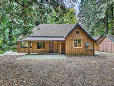 24951 E Hemlock Dr, Rhododendron, OR, 97049