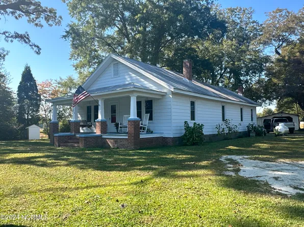 232 S Asbury Church Road, Washington, NC 27889