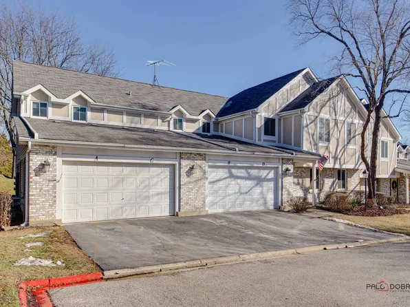 440 Sandpiper Ct APT A, Aurora, IL 60504