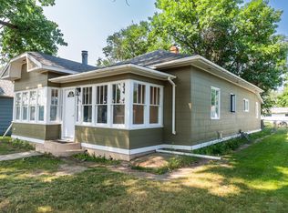 819 Ohio St, Chinook, MT 59523